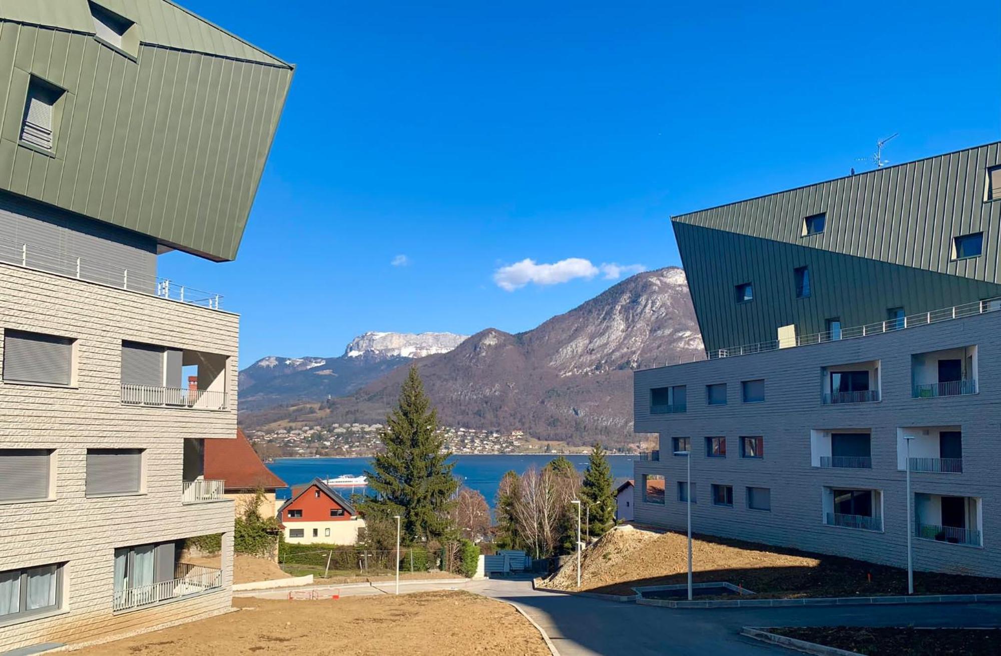 Lac Arte Postale Annecy Luaran gambar